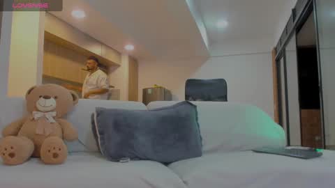 Snapshot of jackson_wayne__ chatting on October 10, 1:37 am Jackson Wayne online show from October 10, 1:37 am