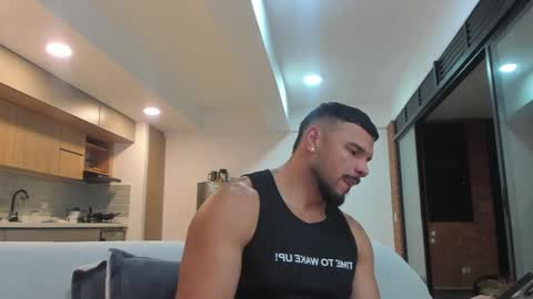 Snapshot of jackson_wayne__ chatting on November 15, 11:43 pm Jackson Wayne online show from November 15, 11:43 pm