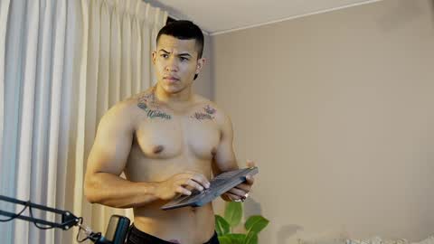 Jackson Bell online show from February 3, 12:36 pm