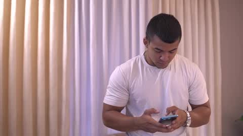 Jackson Bell online show from September 18, 1:02 pm