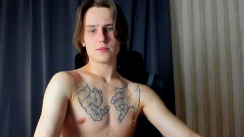 Snapshot of jacksonvox chatting on January 3, 9:26 pm Nikolay online show from January 3, 9:26 pm