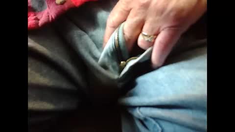 jacktoome383324 online show from February 18, 8:36 pm