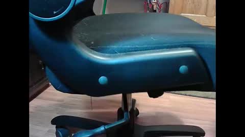 Snapshot of jacktoome383324 chatting on November 9, 1:20 pm jacktoome383324 online show from November 9, 1:20 pm