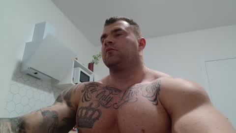 Snapshot of jackyhuge chatting on October 23, 5:23 pm Jacky online show from October 23, 5:23 pm