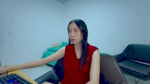 Snapshot of jackyrosee2323 chatting on November 20, 4:07 pm jackyrosee2323 online show from November 20, 4:07 pm