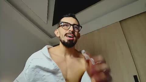 jacob__adams online show from November 30, 4:22 pm