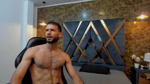 Jaco online show from December 18, 11:22 pm