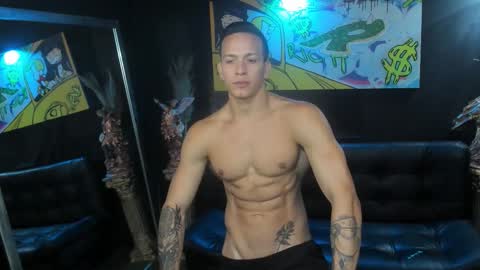 JACOB JAMES online show from February 3, 7:41 pm