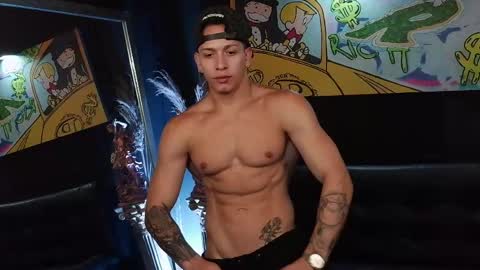 JACOB JAMES online show from April 22, 2:03 am