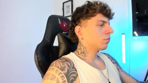 Snapshot of jacobb116 chatting on March 4, 2:27 am jacobb116 online show from March 4, 2:27 am