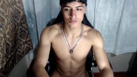 Snapshot of jacobbakerr chatting on October 31, 7:53 am Jacobbakerr online show from October 31, 7:53 am