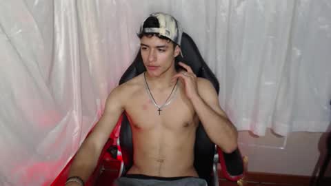 Snapshot of jacobbakerr chatting on November 29, 6:49 am Jacobbakerr online show from November 29, 6:49 am