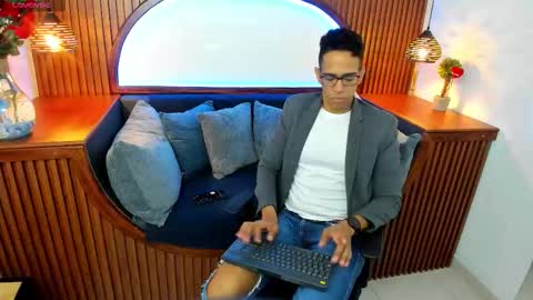 jacobdraven online show from November 8, 4:34 am