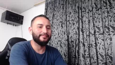 Snapshot of jacobkingd chatting on February 22, 2:50 am jacobkingd online show from February 22, 2:50 am