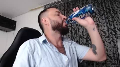 Snapshot of jacobkingd chatting on March 3, 12:48 am jacobkingd online show from March 3, 12:48 am