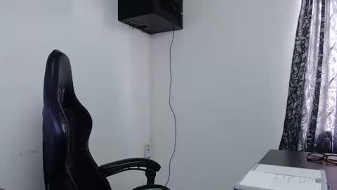 Snapshot of jacobkingd chatting on September 8, 7:02 pm jacobkingd online show from September 8, 7:02 pm