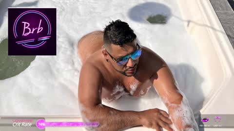 daddy sir master bear online show from January 17, 8:02 am