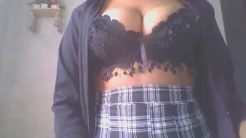 jacqueline_fernandez online show from October 18, 7:20 am