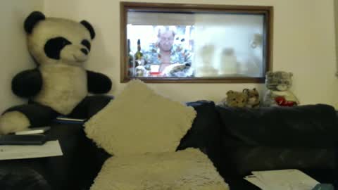 Snapshot of jacques_de_france chatting on March 7, 7:38 pm Jacques online show from March 7, 7:38 pm