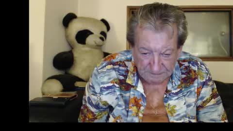 Snapshot of jacques_de_france chatting on September 21, 3:19 am Jacques online show from September 21, 3:19 am