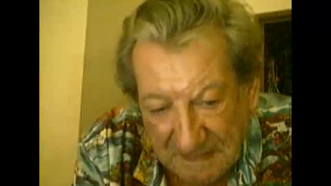 Snapshot of jacques_de_france chatting on September 23, 12:35 am Jacques online show from September 23, 12:35 am