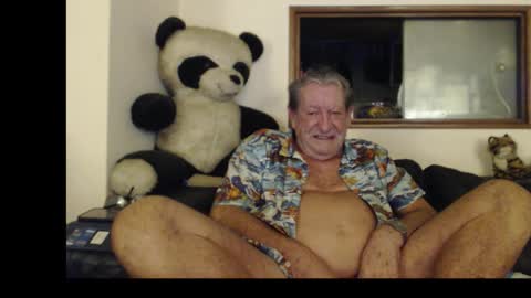 Snapshot of jacques_de_france chatting on September 28, 1:44 am Jacques online show from September 28, 1:44 am