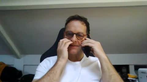 Snapshot of jacsfinestfantasy chatting on December 18, 1:06 pm FineAndSimple online show from December 18, 1:06 pm