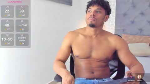 Snapshot of jacub_micke chatting on February 21, 2:28 am Jacub online show from February 21, 2:28 am