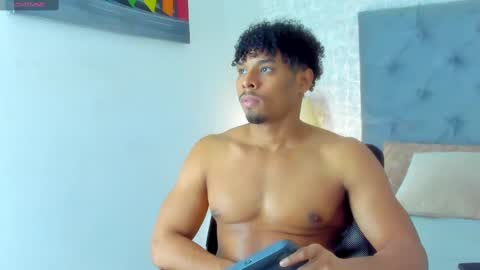 Snapshot of jacub_micke chatting on March 8, 12:55 am Jacub online show from March 8, 12:55 am