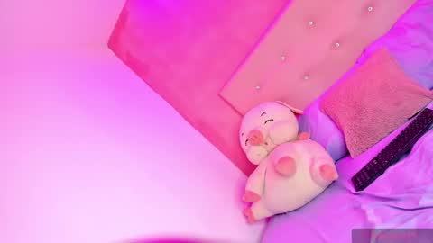 Snapshot of jaddy_lol chatting on December 22, 4:39 am Vanniall online show from December 22, 4:39 am