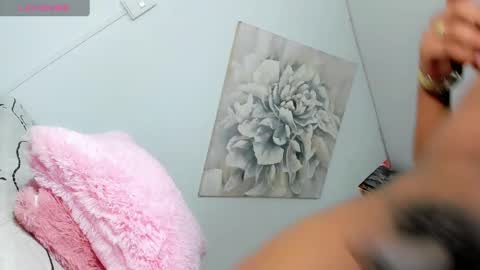 Snapshot of jaddy_lol chatting on January 14, 8:52 am Vanniall online show from January 14, 8:52 am