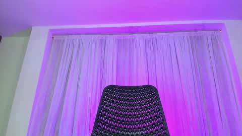 JADDYK  online show from December 1, 9:20 pm