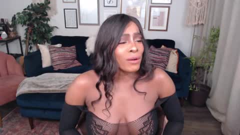 Snapshot of jade1677 chatting on February 18, 1:43 am Jade online show from February 18, 1:43 am