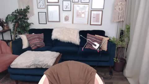 Snapshot of jade1677 chatting on February 19, 9:25 pm Jade online show from February 19, 9:25 pm