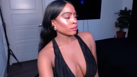 Snapshot of jade1677 chatting on November 30, 9:08 pm Jade online show from November 30, 9:08 pm