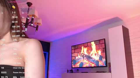 Jade online show from September 10, 1:44 pm