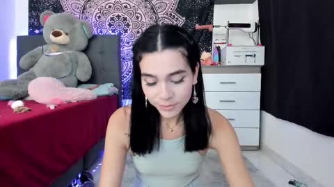 Snapshot of jade__weed chatting on February 25, 4:14 am online show from February 25, 4:14 am