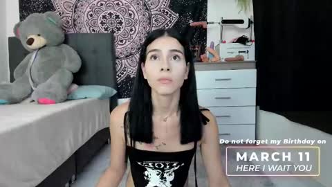 Snapshot of jade__weed chatting on March 10, 9:18 pm online show from March 10, 9:18 pm