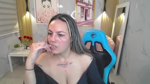 Jade  online show from September 20, 3:51 am