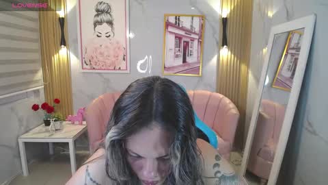 Jade  online show from January 9, 3:09 am