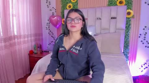 Snapshot of jade_nm chatting on September 26, 3:38 pm ade online show from September 26, 3:38 pm