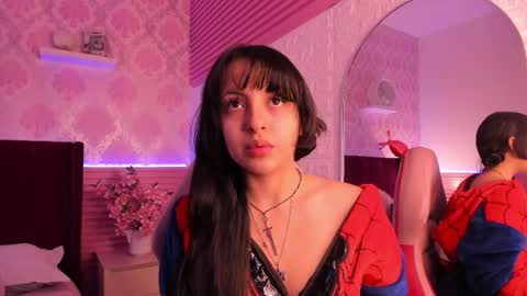 Jade online show from April 20, 11:46 am