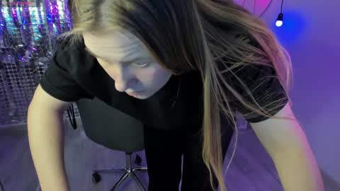 Jade online show from December 15, 8:04 pm