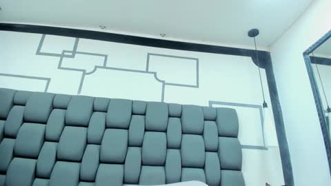 Jade  online show from December 23, 2:17 pm