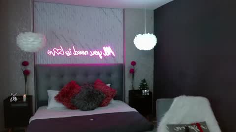 JADE online show from January 12, 8:03 pm