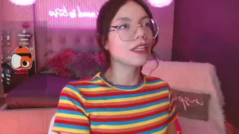 JADE online show from May 24, 9:09 pm