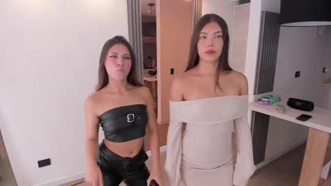 Snapshot of jade_ws chatting on February 21, 8:27 pm Jade online show from February 21, 8:27 pm