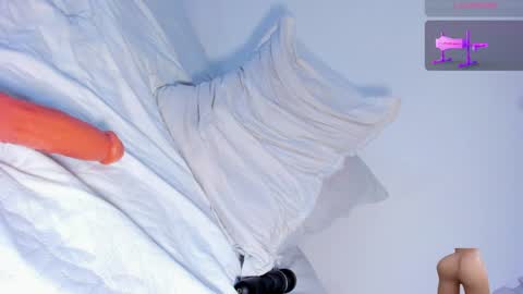 Snapshot of jadee__ chatting on January 13, 8:58 am jadee__ online show from January 13, 8:58 am