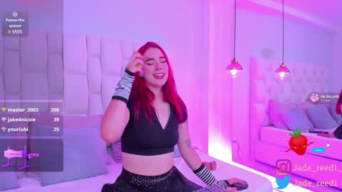 Jade Red  online show from December 26, 4:21 am