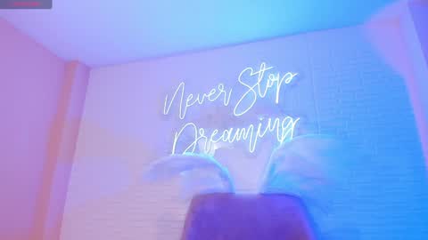 JADE EVANS online show from January 21, 9:15 pm